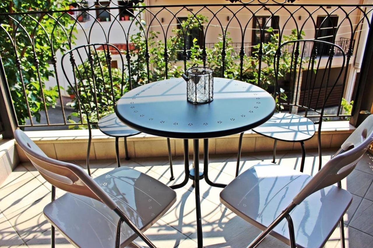 Homel Oasis Central Maisonette 3Bd Garden Patio Kalampáka Ngoại thất bức ảnh