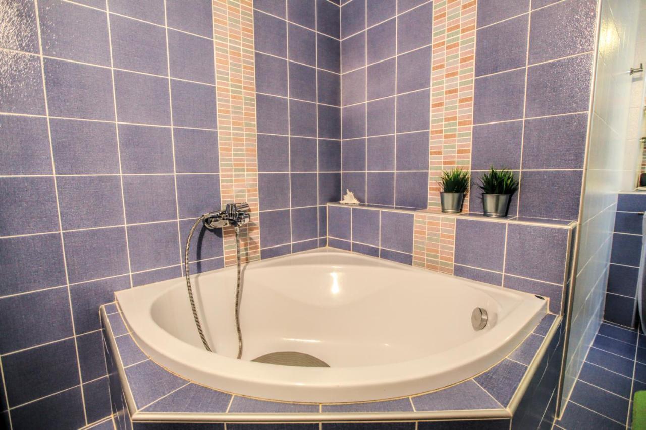 Homel Oasis Central Maisonette 3Bd Garden Patio Kalampáka Ngoại thất bức ảnh